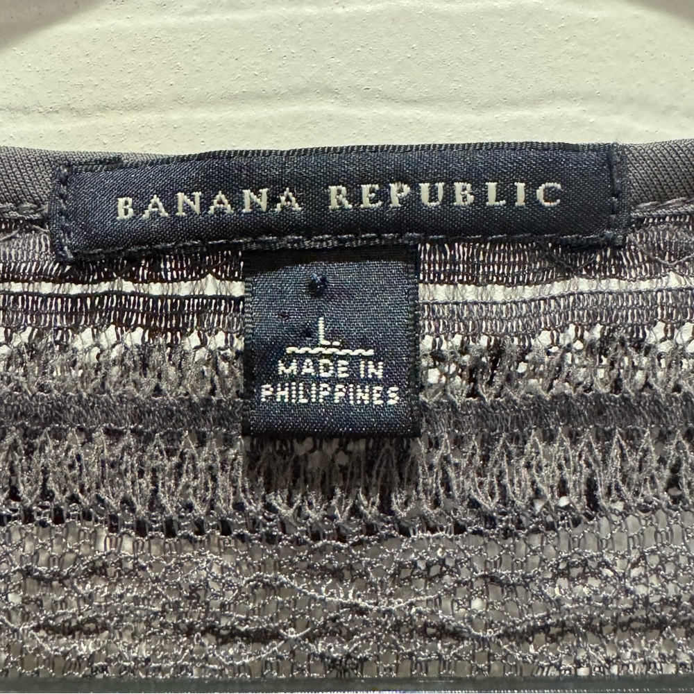 Banana Republic Women’s Large Lace Blouse w/ Cami Grey - Picture 5 of 8